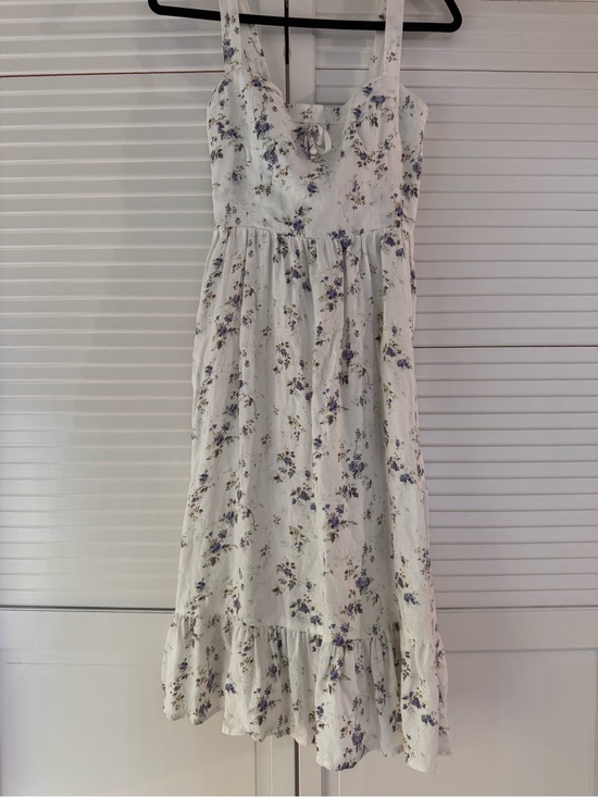 Reformation Dresses & Skirts - Reformation Meagan Linen Midi Dress with White with Purple Floral Print